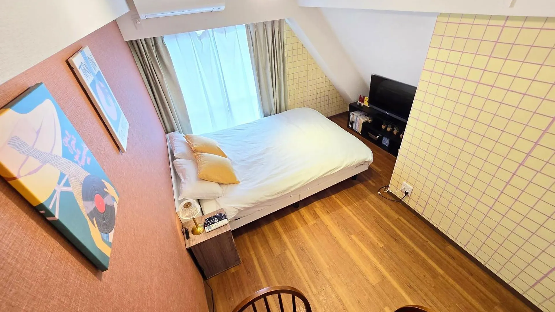 Shinookubo A Room Tokyo Apartment